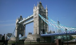 Sunny picture of Tower bridge